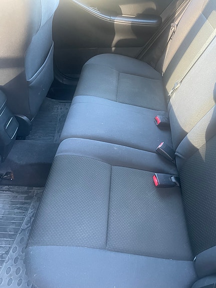 Toyota Corolla 10 of 13