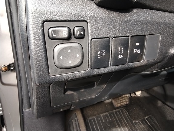 Toyota Auris 14 of 15