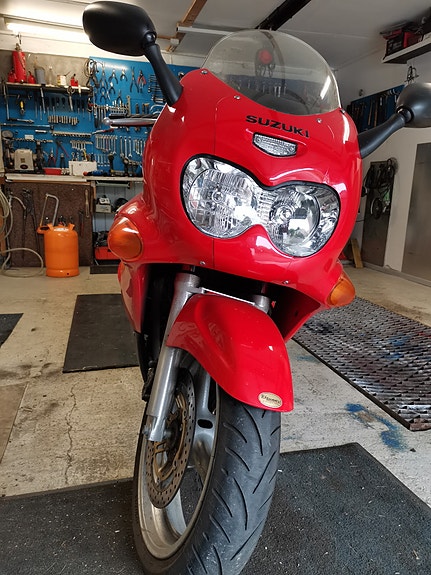 Suzuki GSX 600 F 3 of 5