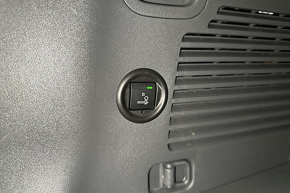 Kia EV9 12 of 19