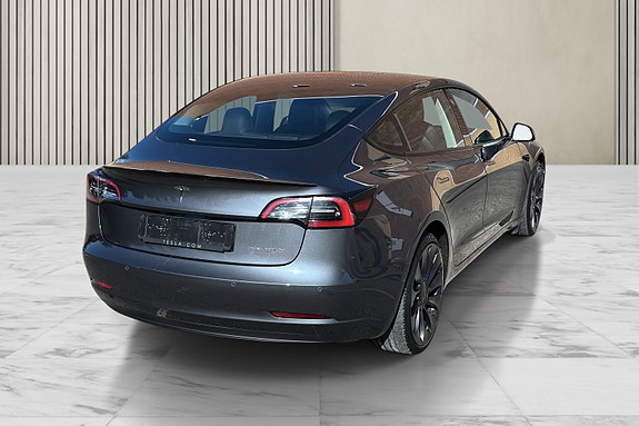Tesla Model 3 16 of 30