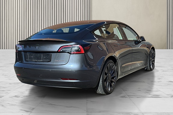Tesla Model 3 17 of 30