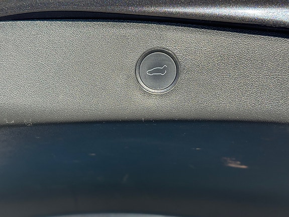 Tesla Model 3 15 of 30