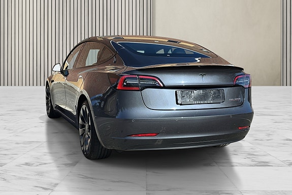 Tesla Model 3 12 of 30