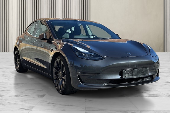 Tesla Model 3 3 of 30