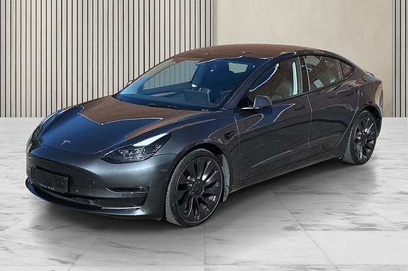 Tesla Model 3 7 of 30