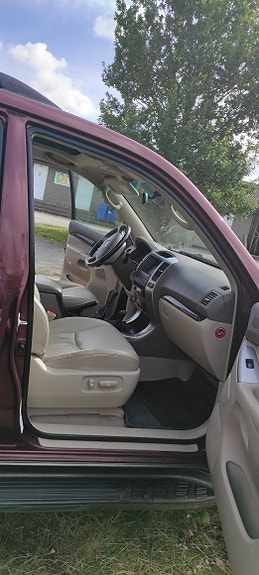 Toyota Land Cruiser 16 of 30