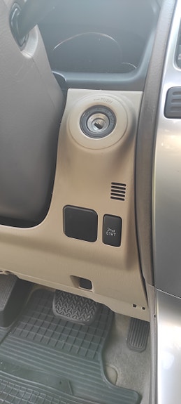Toyota Land Cruiser 25 of 30