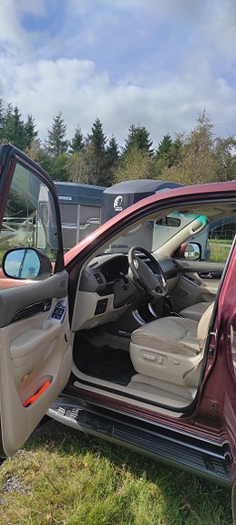 Toyota Land Cruiser 26 of 30