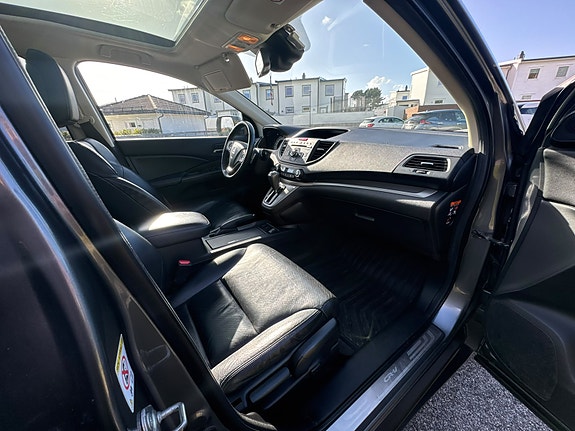 Honda CR-V 27 of 30
