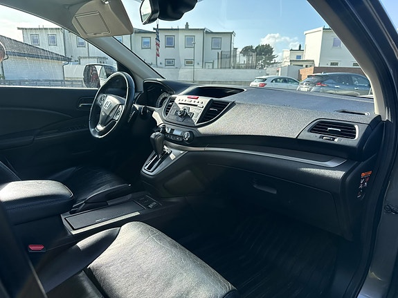 Honda CR-V 14 of 30