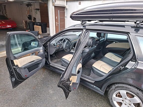 Mercedes-Benz E220 d 5 of 30