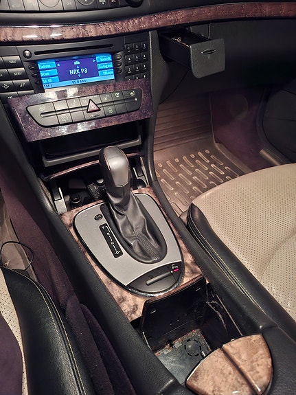 Mercedes-Benz E220 d 11 of 30