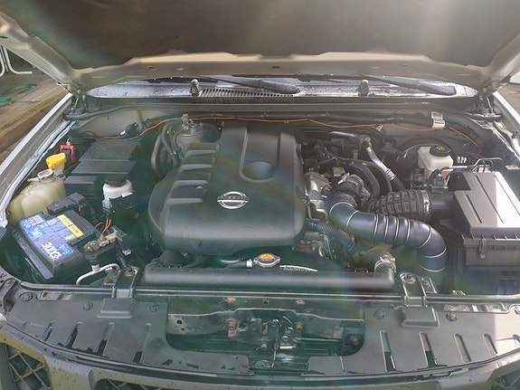 Nissan Pathfinder 11 of 24