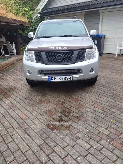 Nissan Pathfinder 24 of 24