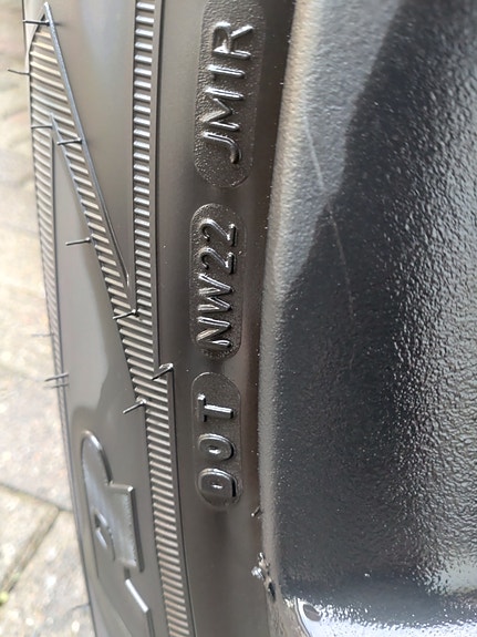 Nissan Pathfinder 5 of 24