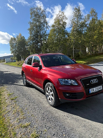 Audi Q5 2 of 10