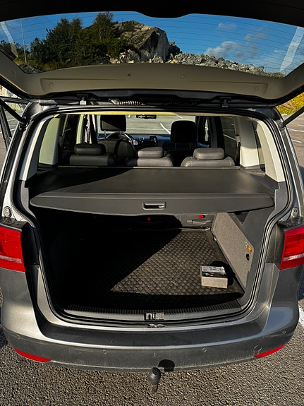 Volkswagen Touran 11 of 16