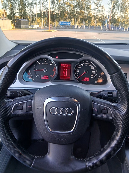 Audi A6 6 of 17