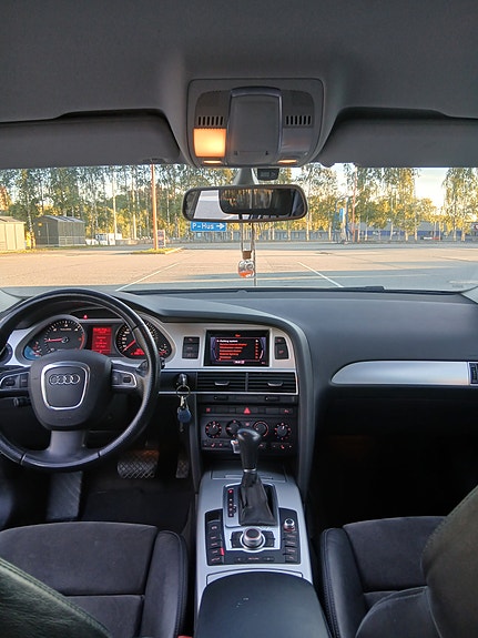 Audi A6 8 of 17