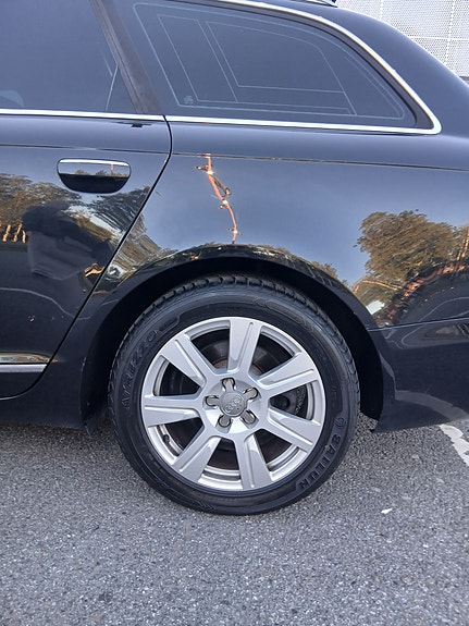 Audi A6 3 of 17