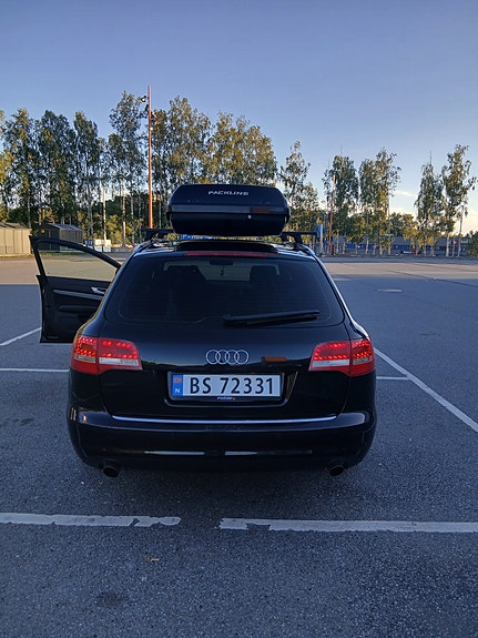 Audi A6 4 of 17