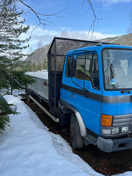 Hino Hino FD 176 7 of 10