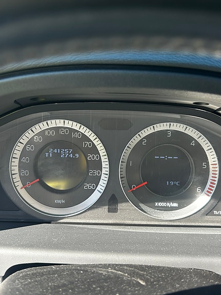 Volvo V70 19 of 19