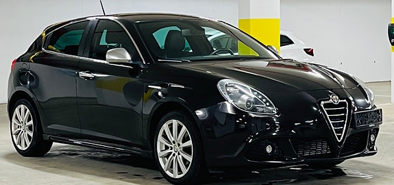 Alfa Romeo Giulietta 5 of 30