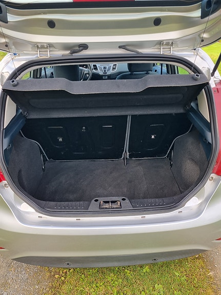 Ford Fiesta 7 of 13
