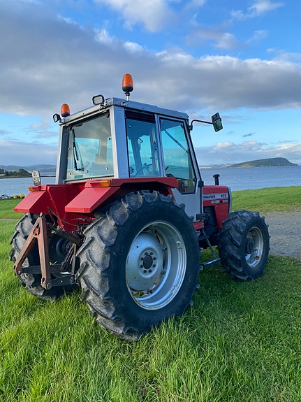 Massey Ferguson 675 Turbo 3 of 14