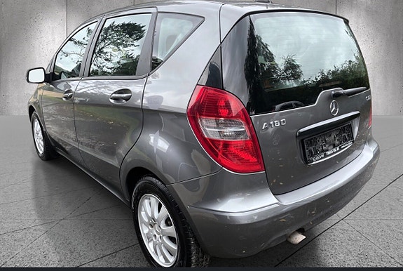 Mercedes-Benz A160 d 7 of 30