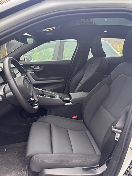 Polestar 2 11 of 14