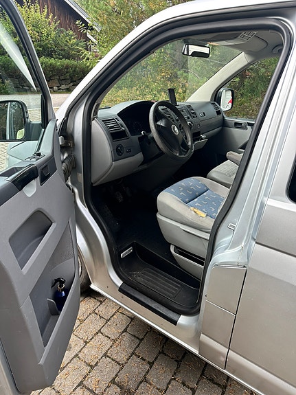 Volkswagen Transporter 15 of 16