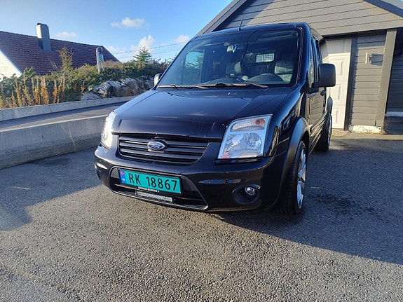 Ford Transit Connect 6 of 30