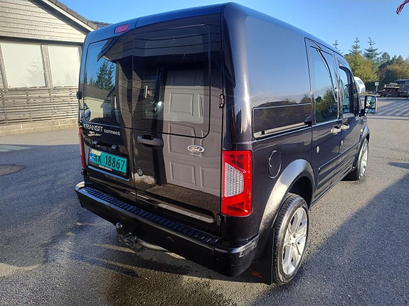Ford Transit Connect 3 of 30