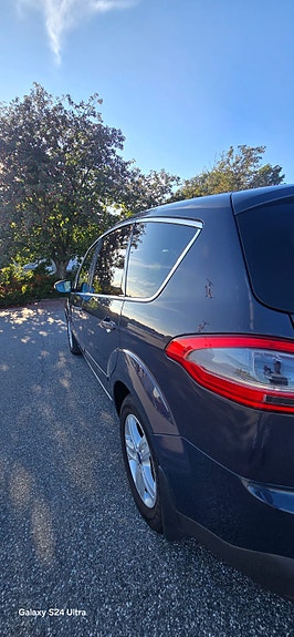 Ford S-MAX 5 of 30