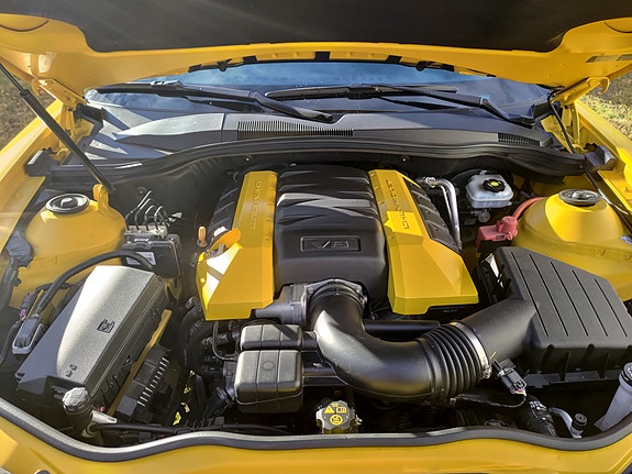 Chevrolet Camaro 12 of 30