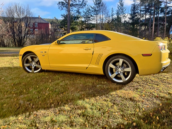 Chevrolet Camaro 27 of 30
