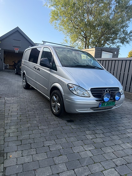 Mercedes-Benz Vito 115 2 of 10
