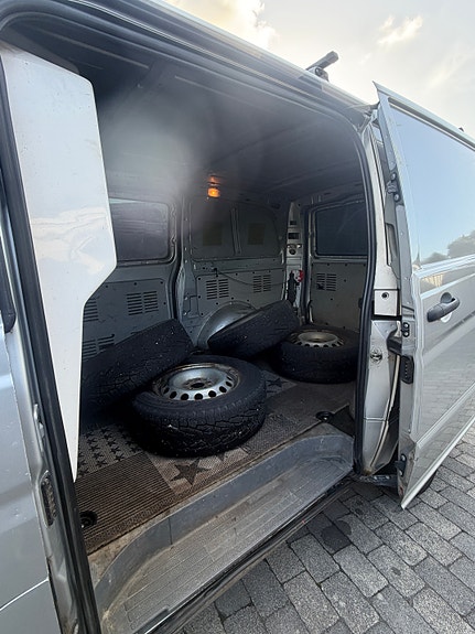 Mercedes-Benz Vito 115 9 of 10