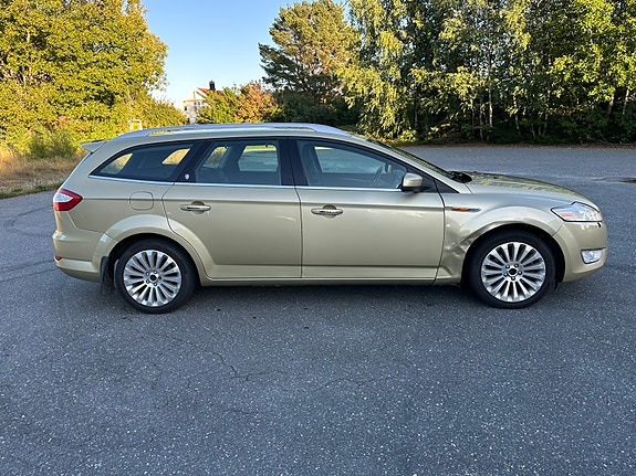 Ford Mondeo 5 of 24