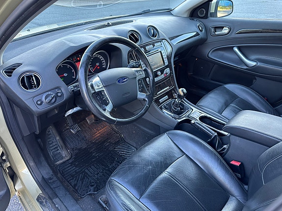 Ford Mondeo 9 of 24