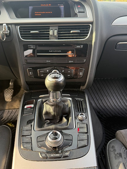 Audi A4 allroad 13 of 15