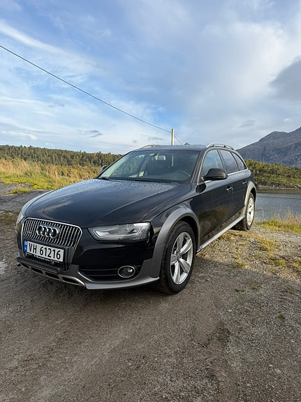 Audi A4 allroad 2 of 15