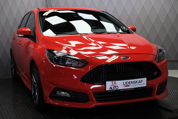 Ford Focus 5 of 30