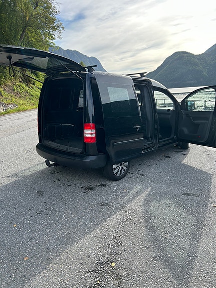 Volkswagen Caddy 3 of 9