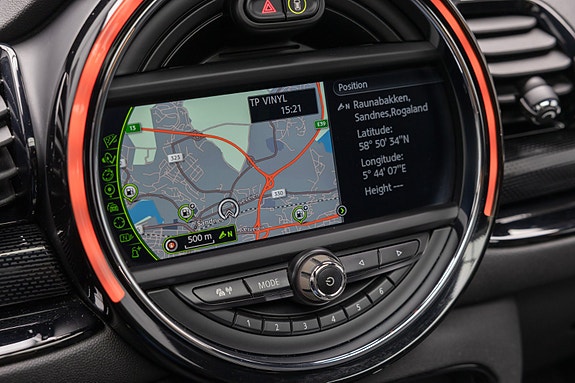 MINI Clubman Cooper S 19 of 25