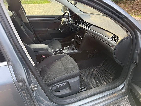 Skoda Superb 19 of 22
