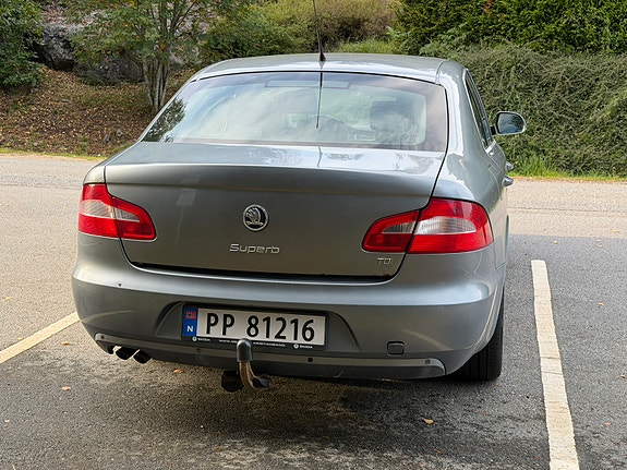 Skoda Superb 7 of 22